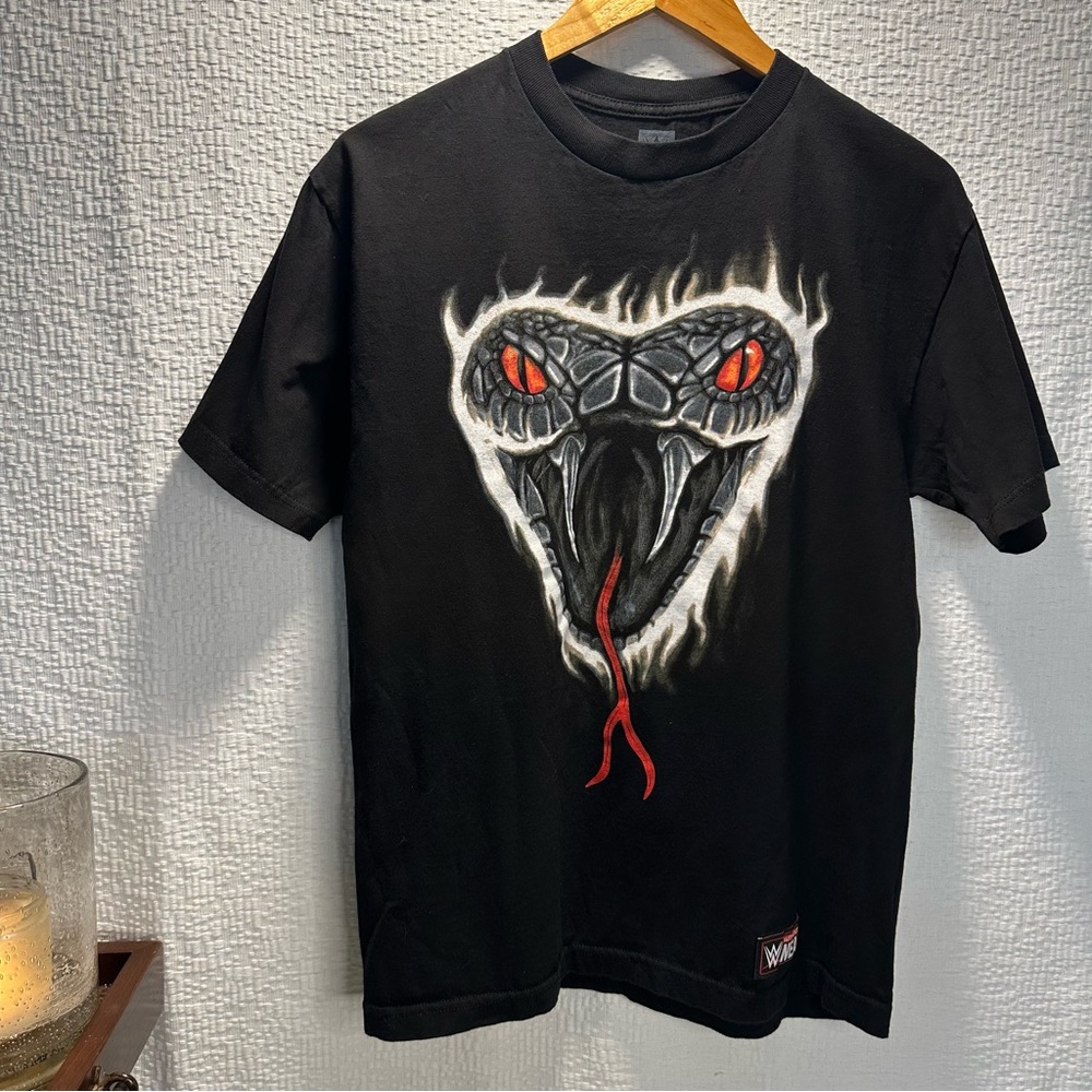 NWOT Vintage WWE Randy Orton APEX PREDATOR RKO Licensed Medium Graphic Tee